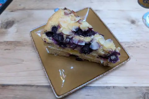 Cake Box photo 4